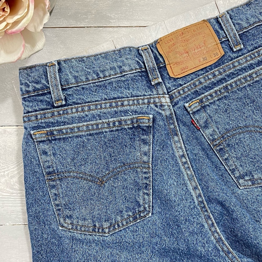 Vintage Levi’s 550 Relaxed Taper Jeans Made in USA Stonewashed - Picture 5 of 17